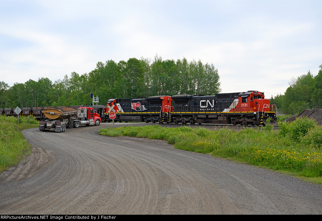 CN 2131